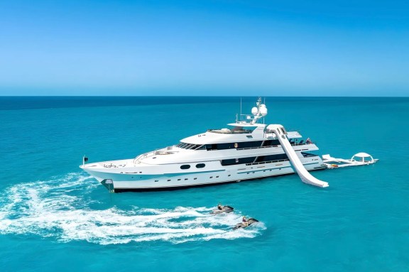 Luxury Yachts for charter