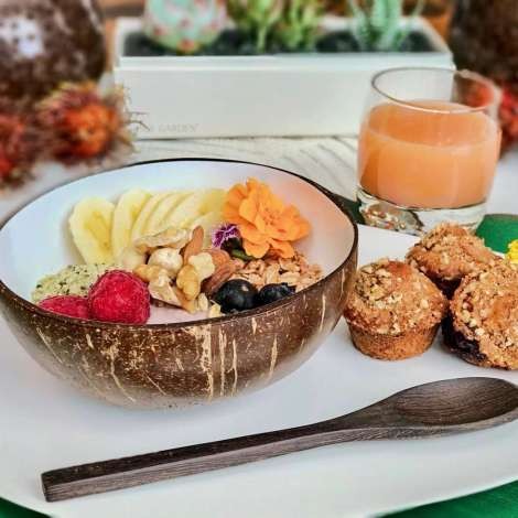 Food onboard AMAYA # 1