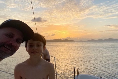 Review img # 37 of the yacht FOXY LADY