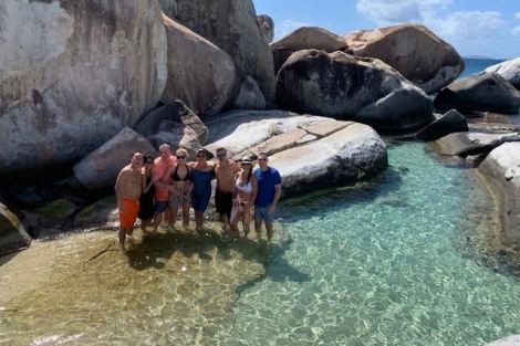 Review img # 26 of the yacht FOXY LADY