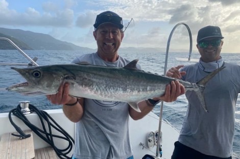 Review img # 21 of the yacht FOXY LADY